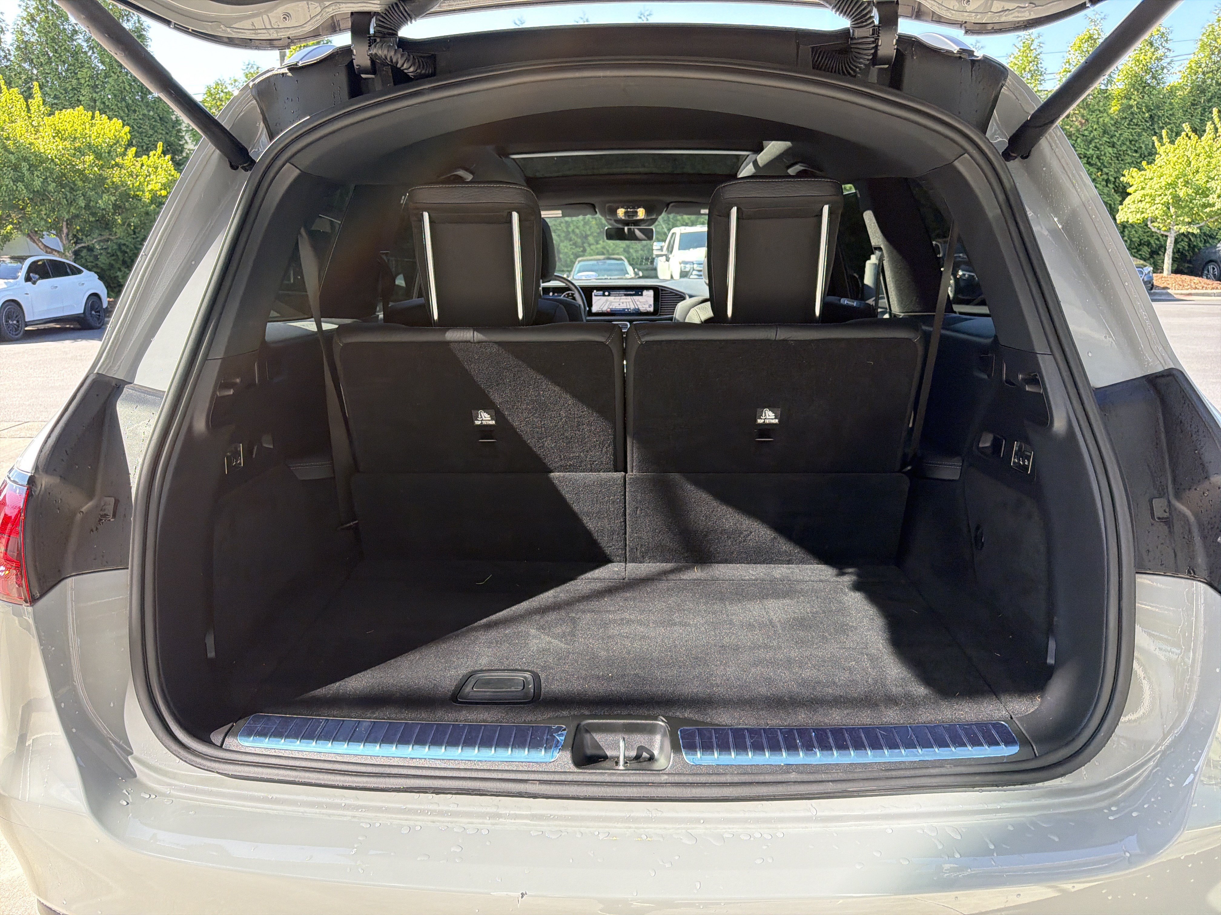 Certified 2025 Mercedes-Benz GLS 450 4MATIC image 34