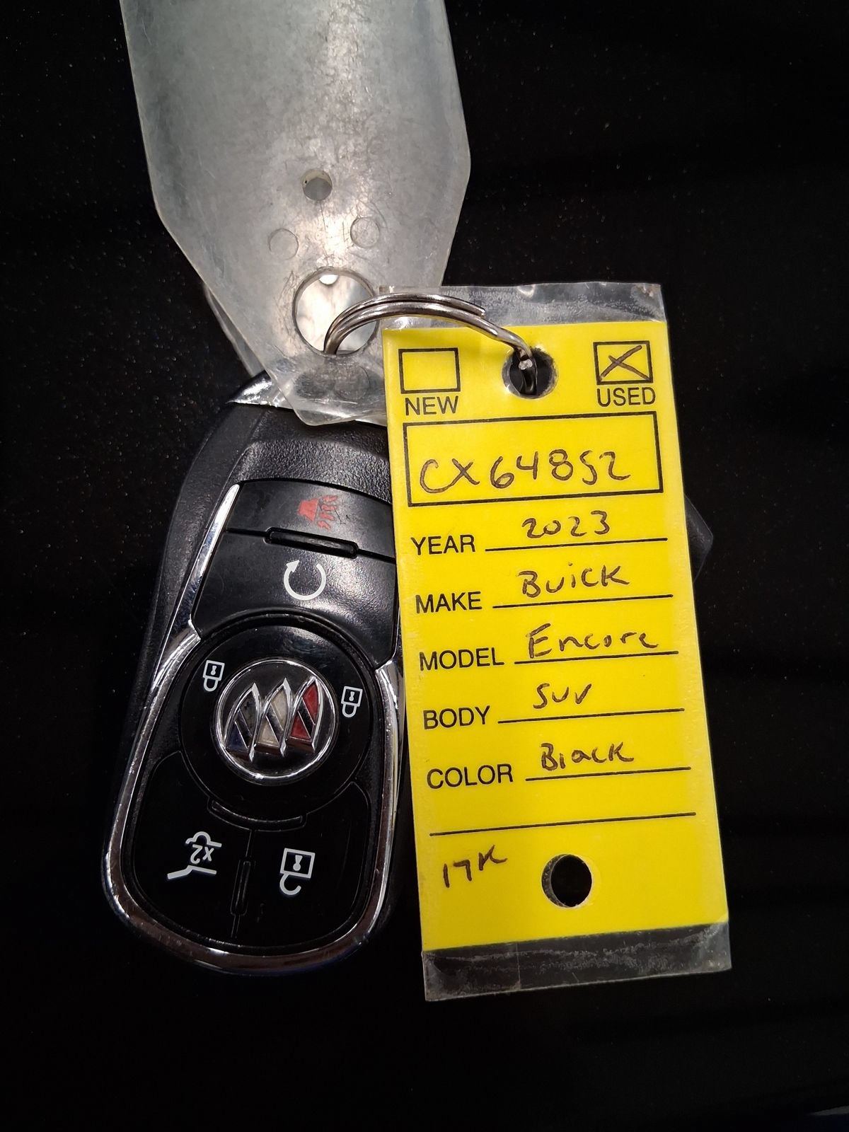 Used 2023 Buick Encore GX Essence w/ Experience Buick Package FWD image 27