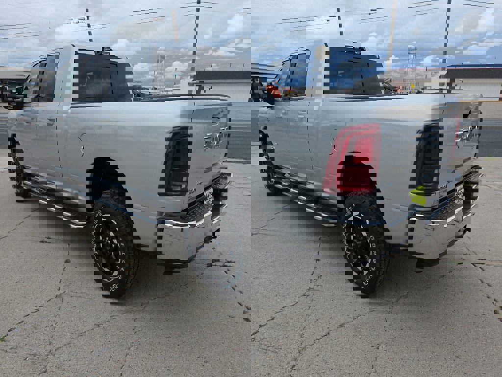 New 2026 RAM 2500 Laramie w/ Towing Technology Group image 7