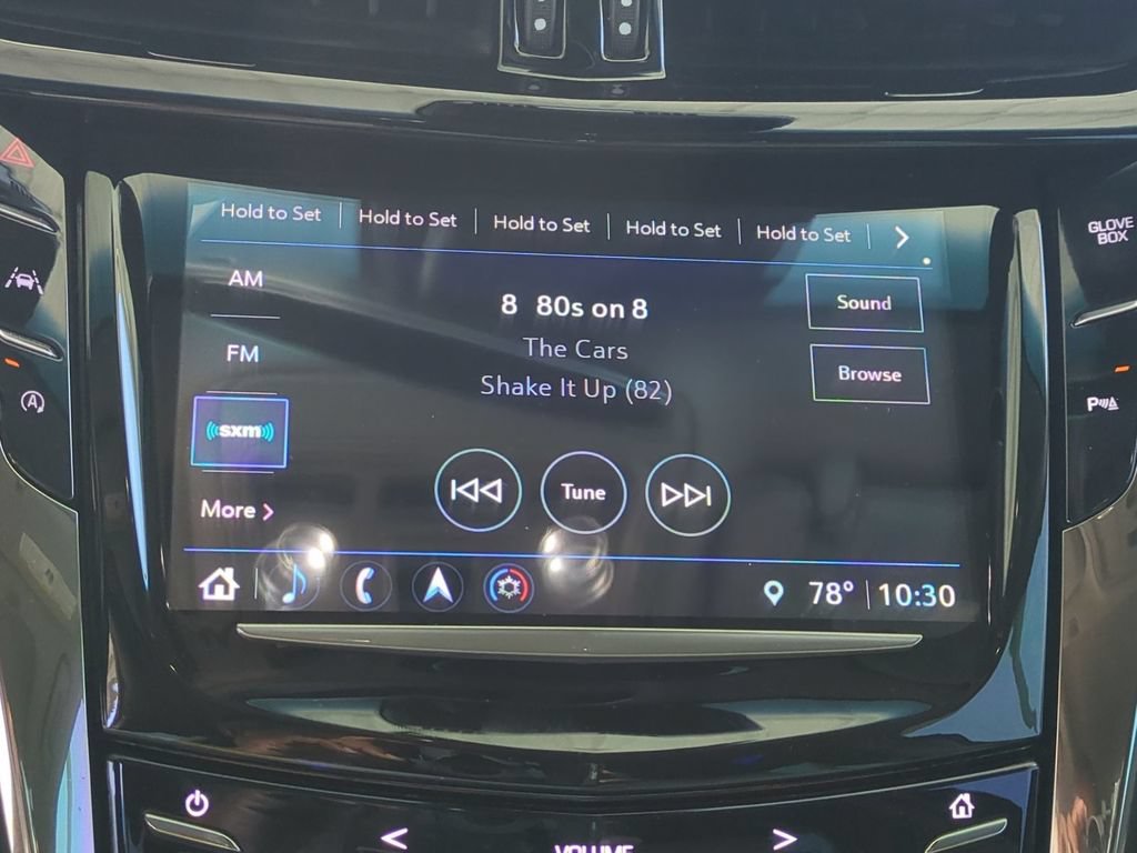 Used 2018 Cadillac CTS Luxury RWD image 16