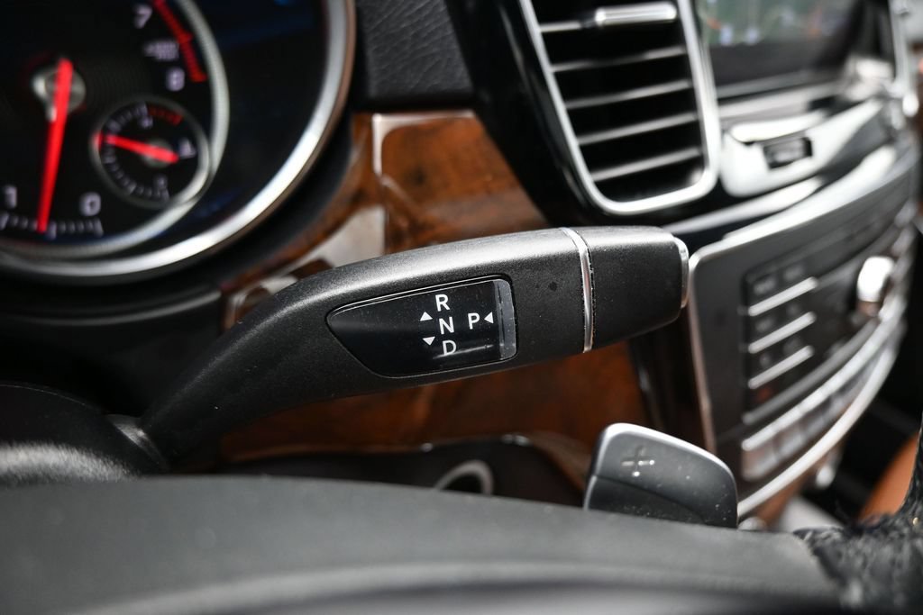 Used 2018 Mercedes-Benz GLS 550 4MATIC image 26