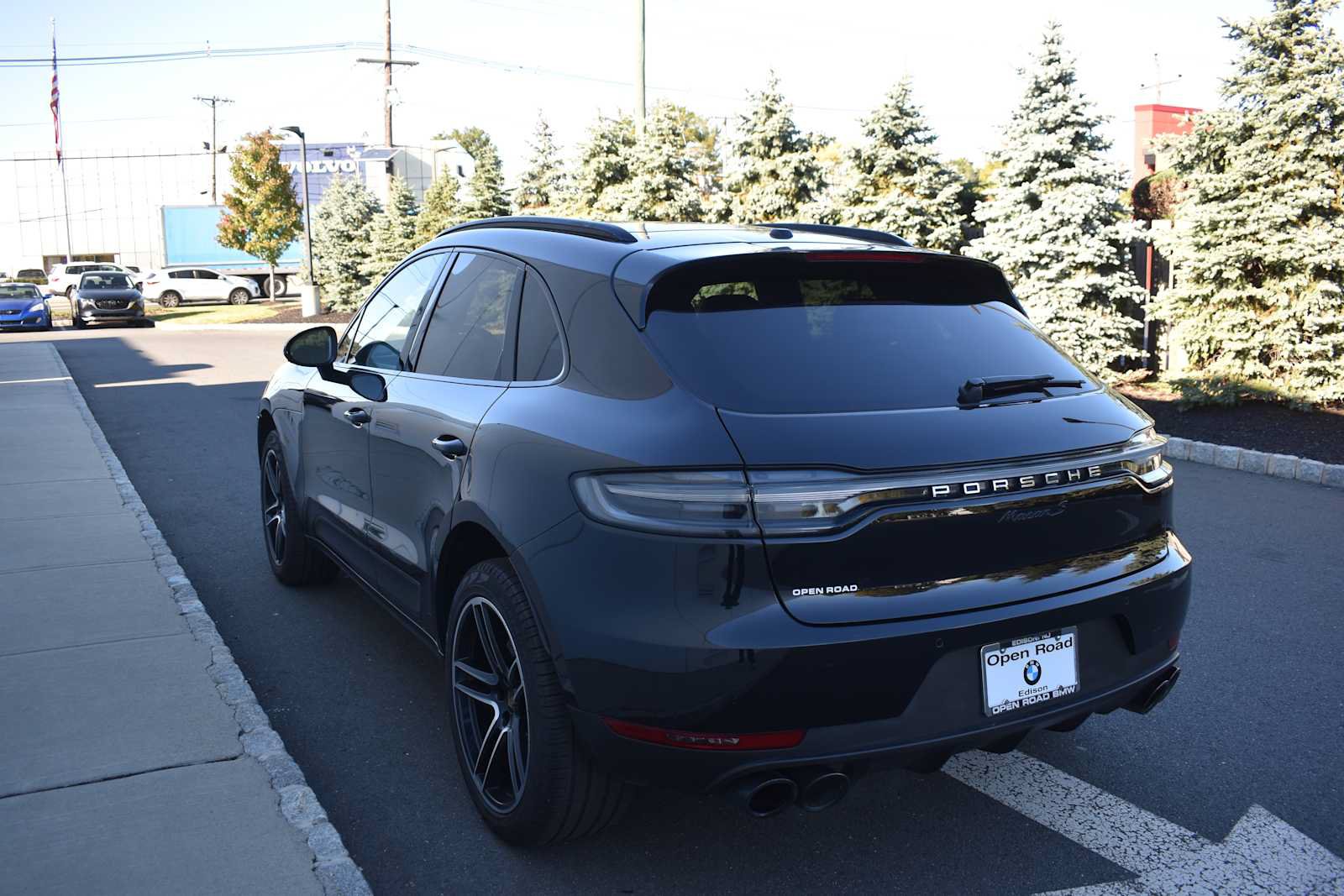 Used 2021 Porsche Macan S AWD/4WD image 7