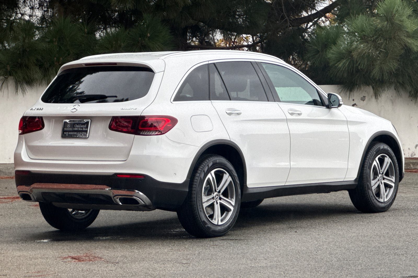 Certified 2021 Mercedes-Benz GLC 300 4MATIC image 4
