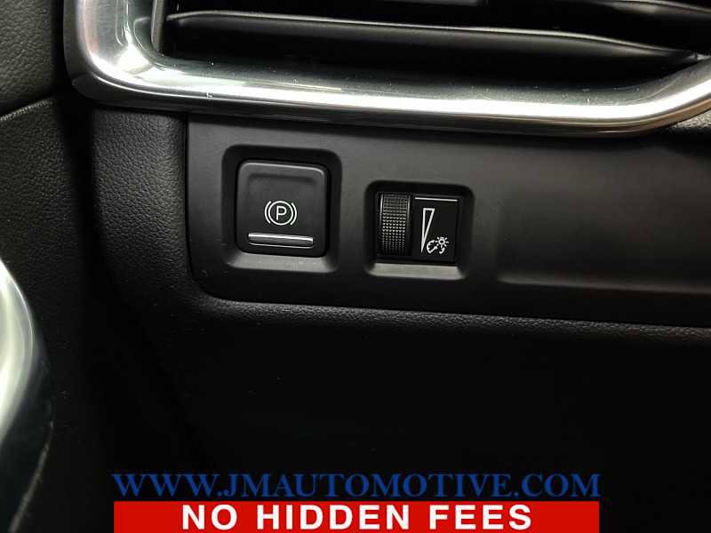 Used 2020 Cadillac XT4 Sport w/ Driver Awareness Package image 40