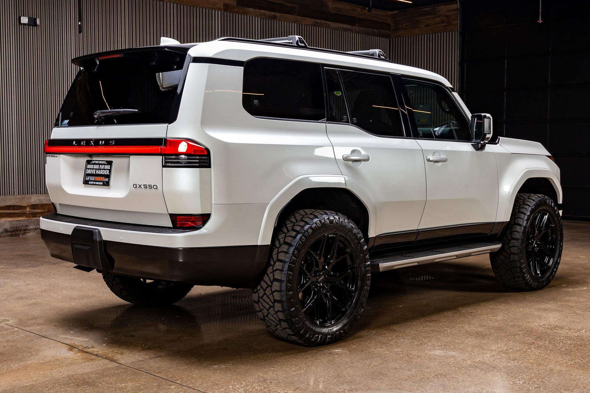 Used 2025 Lexus GX 550 image 10