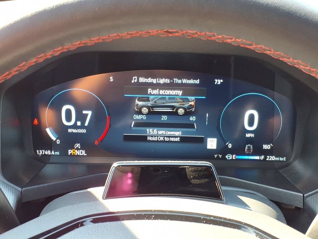 Used 2025 Ford Explorer ST-Line AWD/4WD image 24