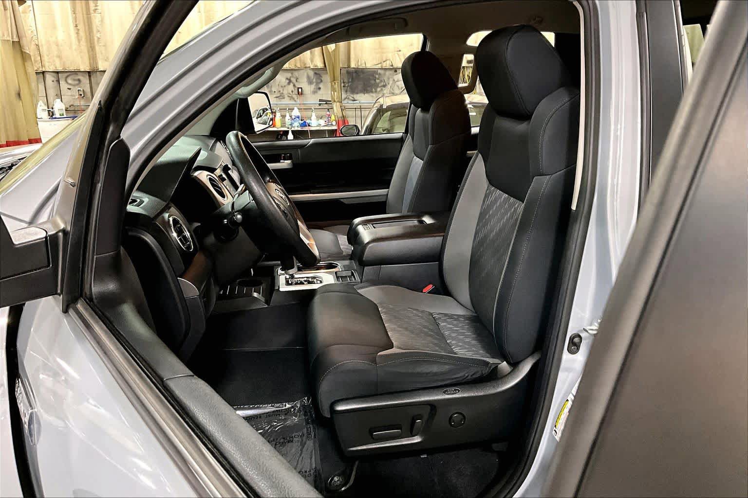 Certified 2021 Toyota Tundra SR5 AWD/4WD image 8