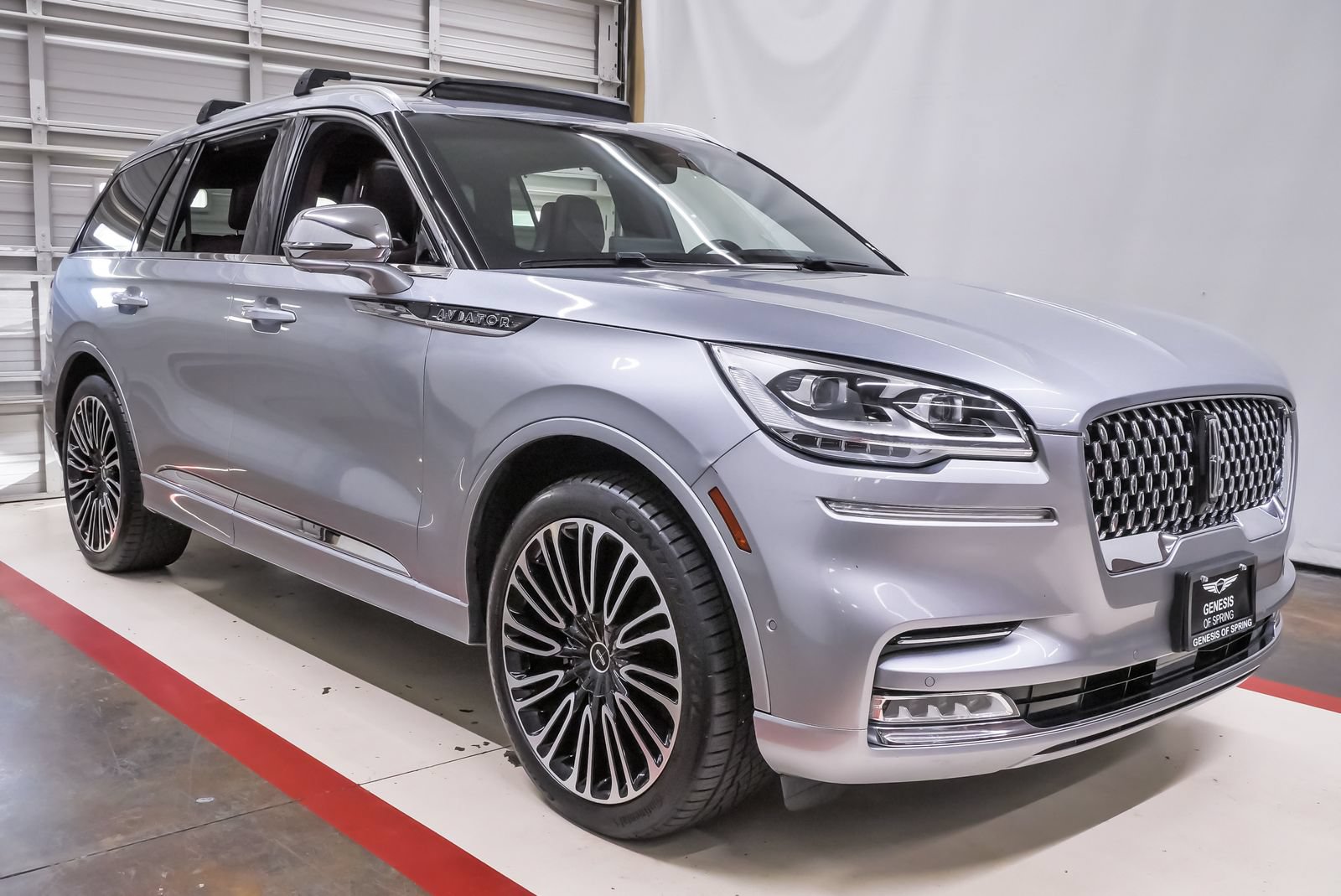 Used 2022 Lincoln Aviator Black Label AWD/4WD image 5