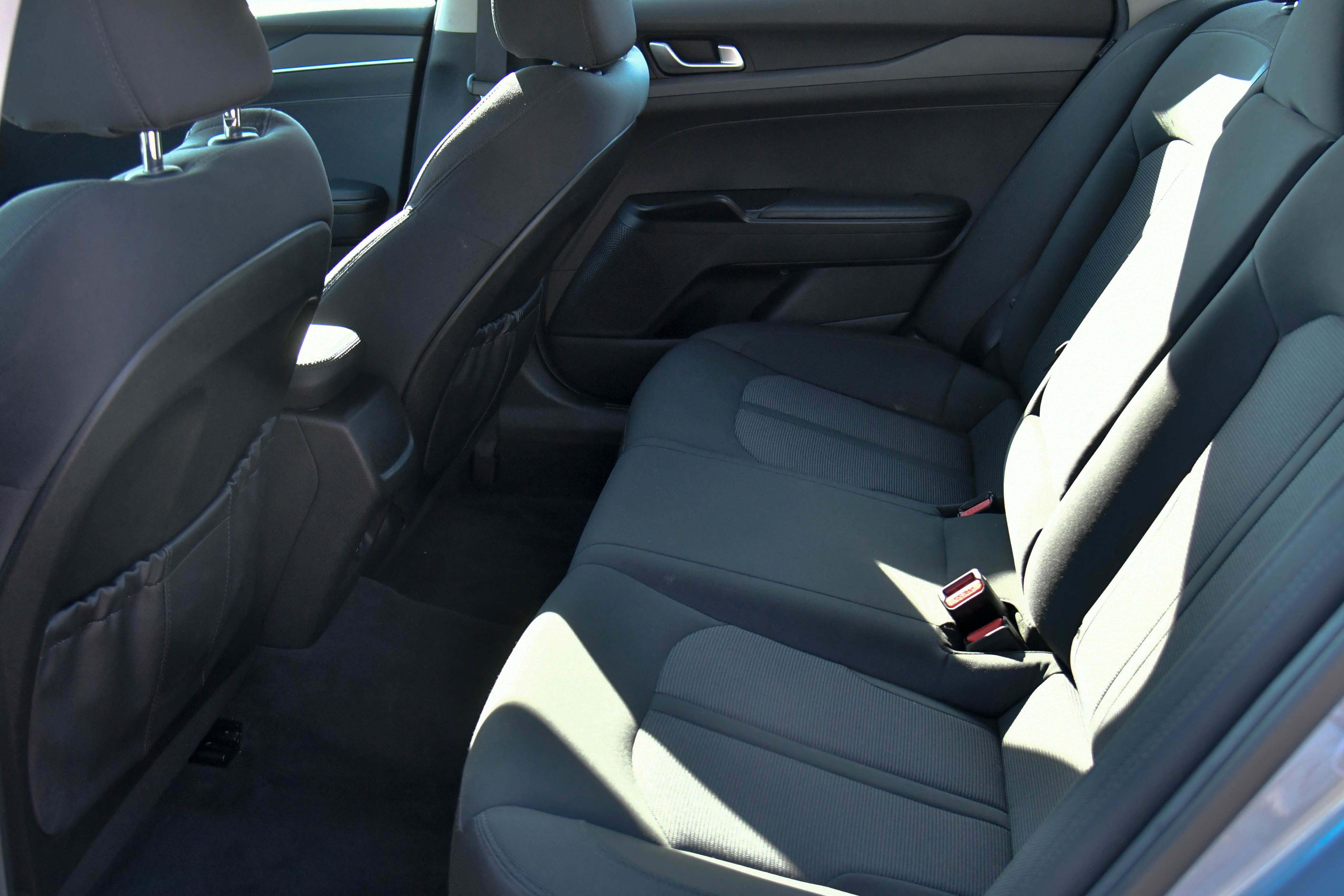 Used 2023 Kia K5 LXS image 32