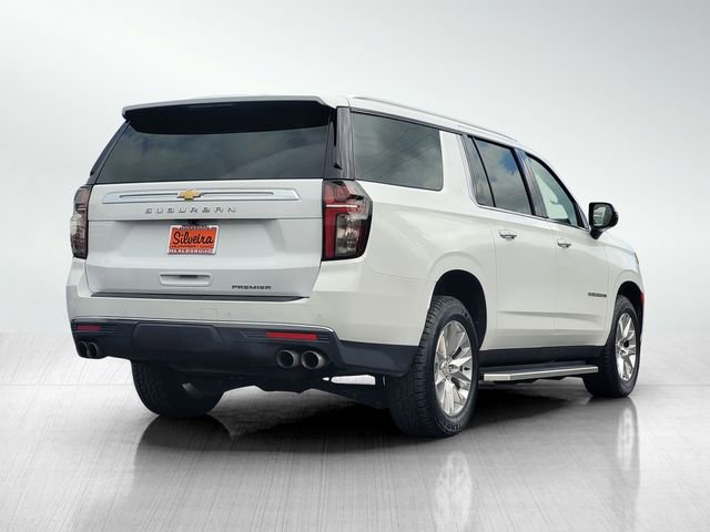 Used 2023 Chevrolet Suburban Premier image 5