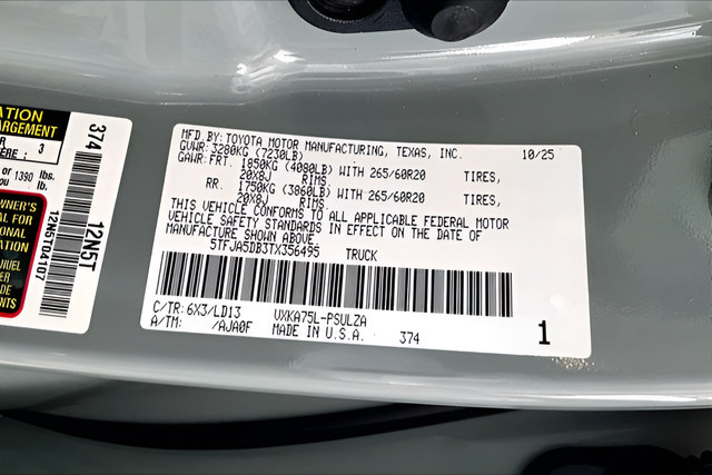 Used 2026 Toyota Tundra Limited AWD/4WD image 16