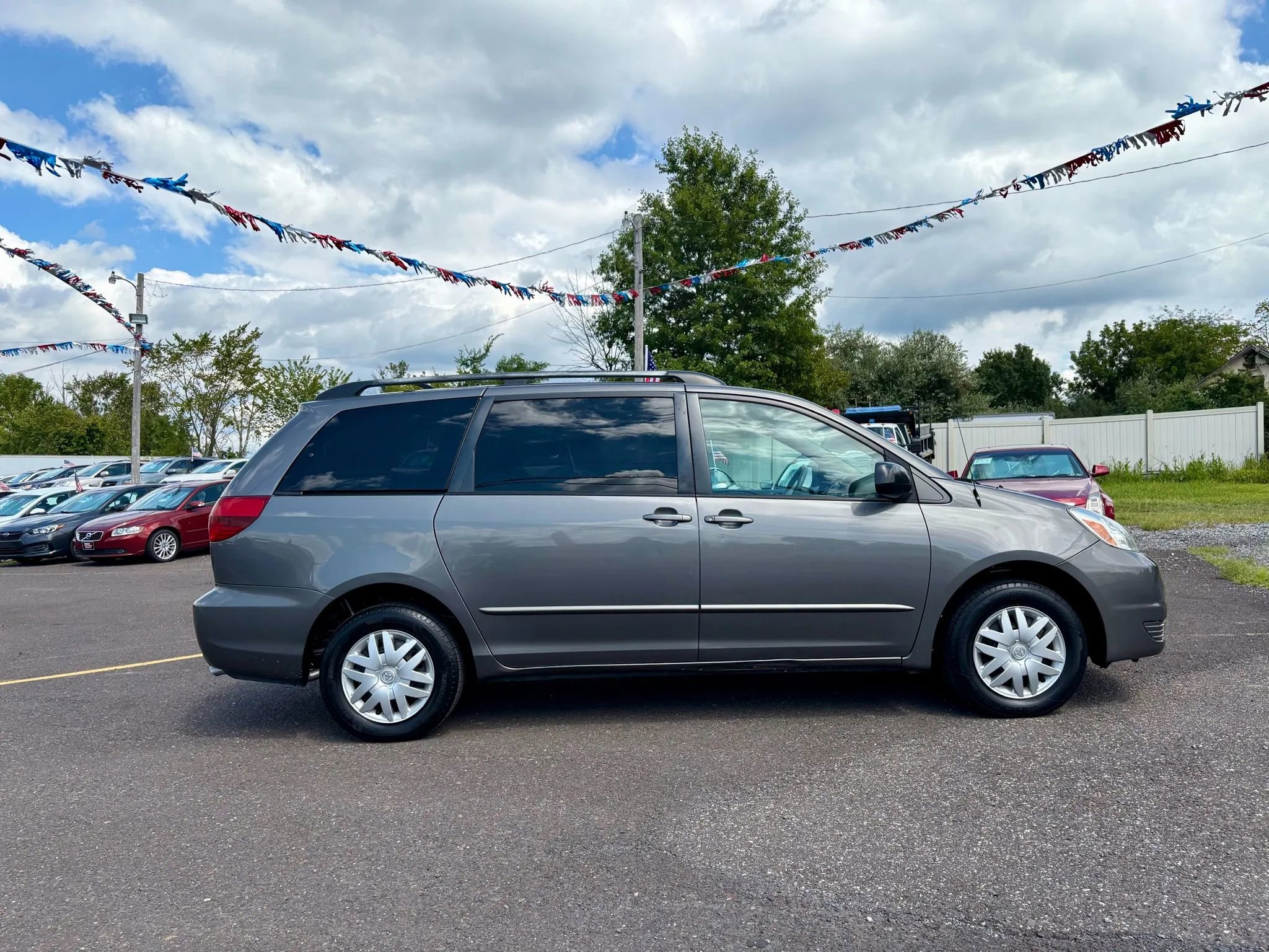 Used 2005 Toyota Sienna LE image 6