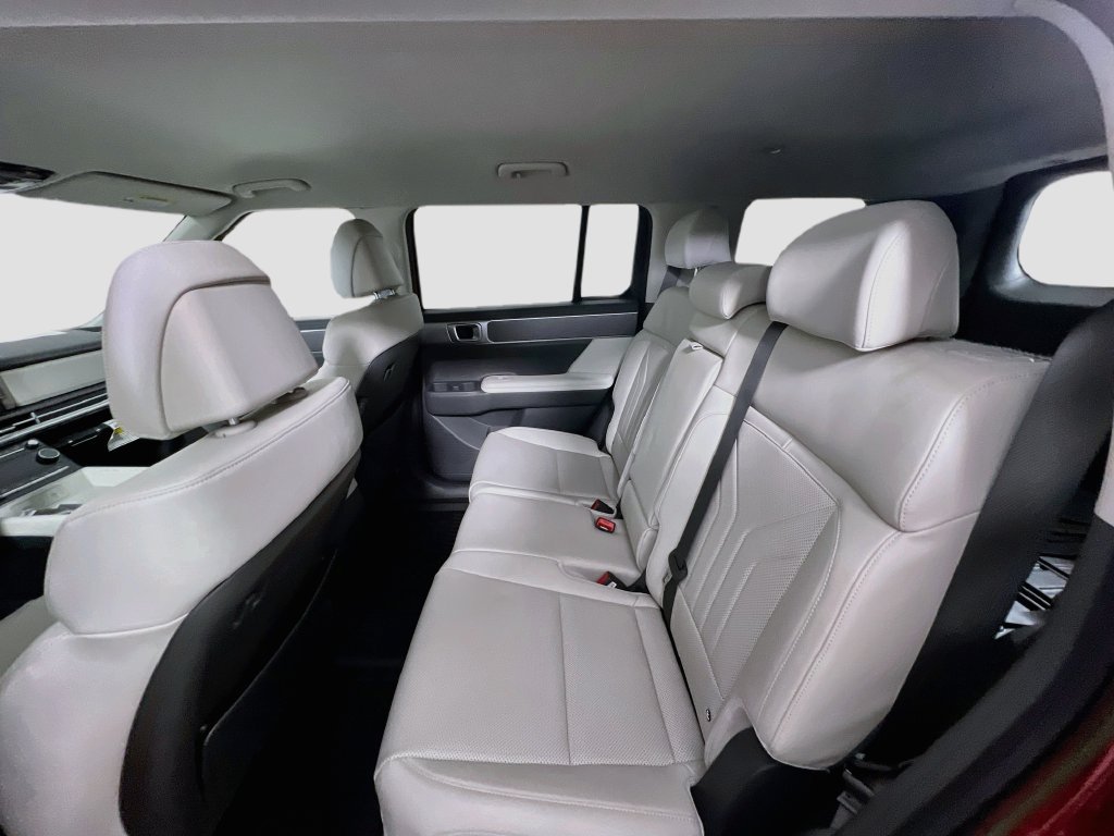 Certified 2026 Hyundai Santa Fe SEL AWD/4WD image 22