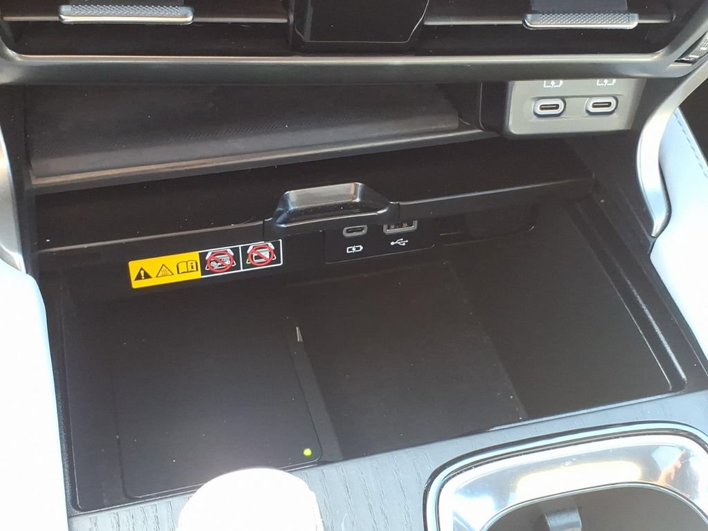 Used 2023 Lexus RX 350 Premium w/ Accessory Package AWD/4WD image 22