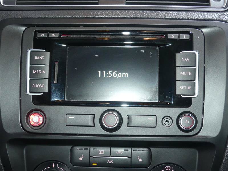 Used 2015 Volkswagen Jetta SE FWD image 38