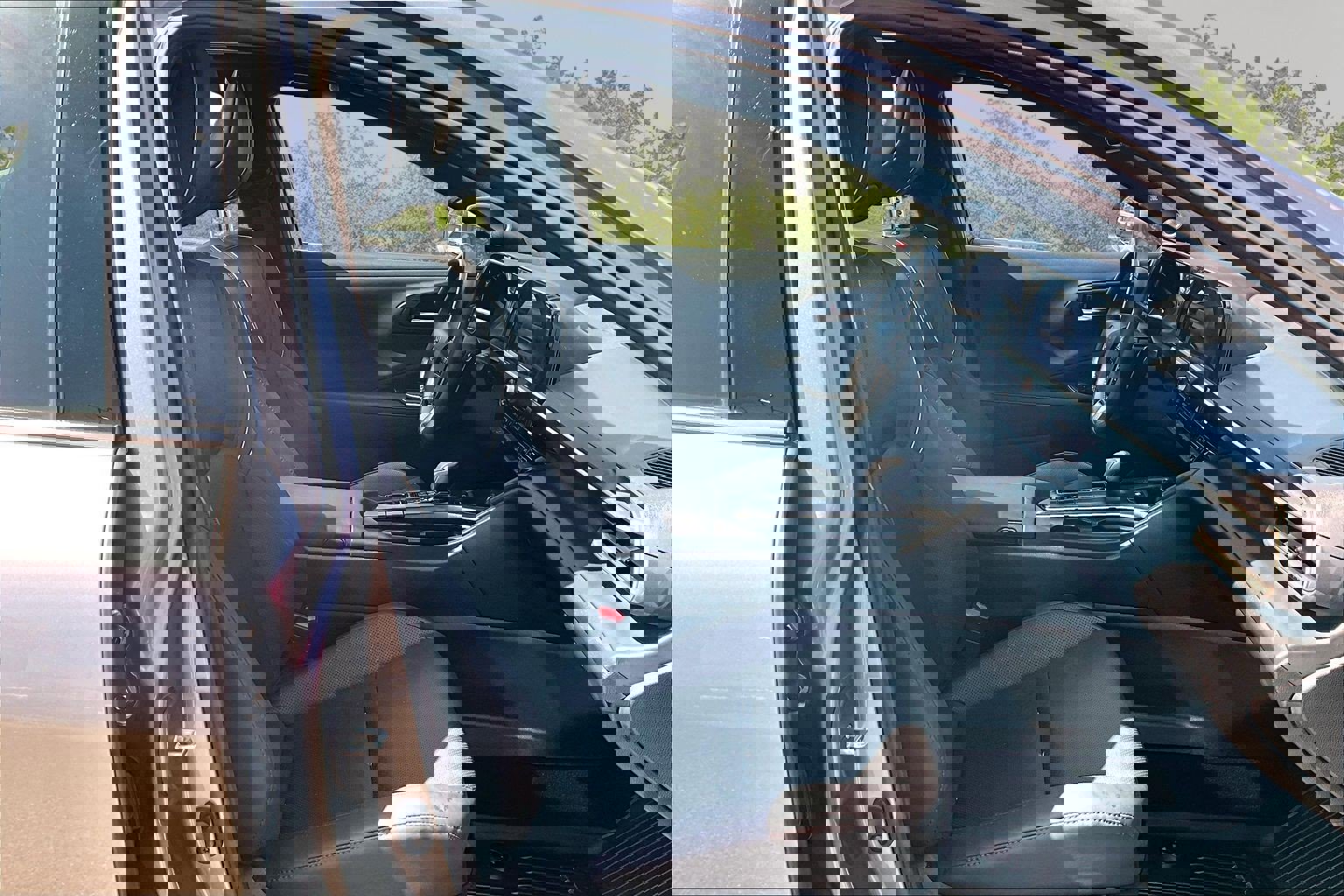 Used 2023 Toyota Crown Platinum image 7