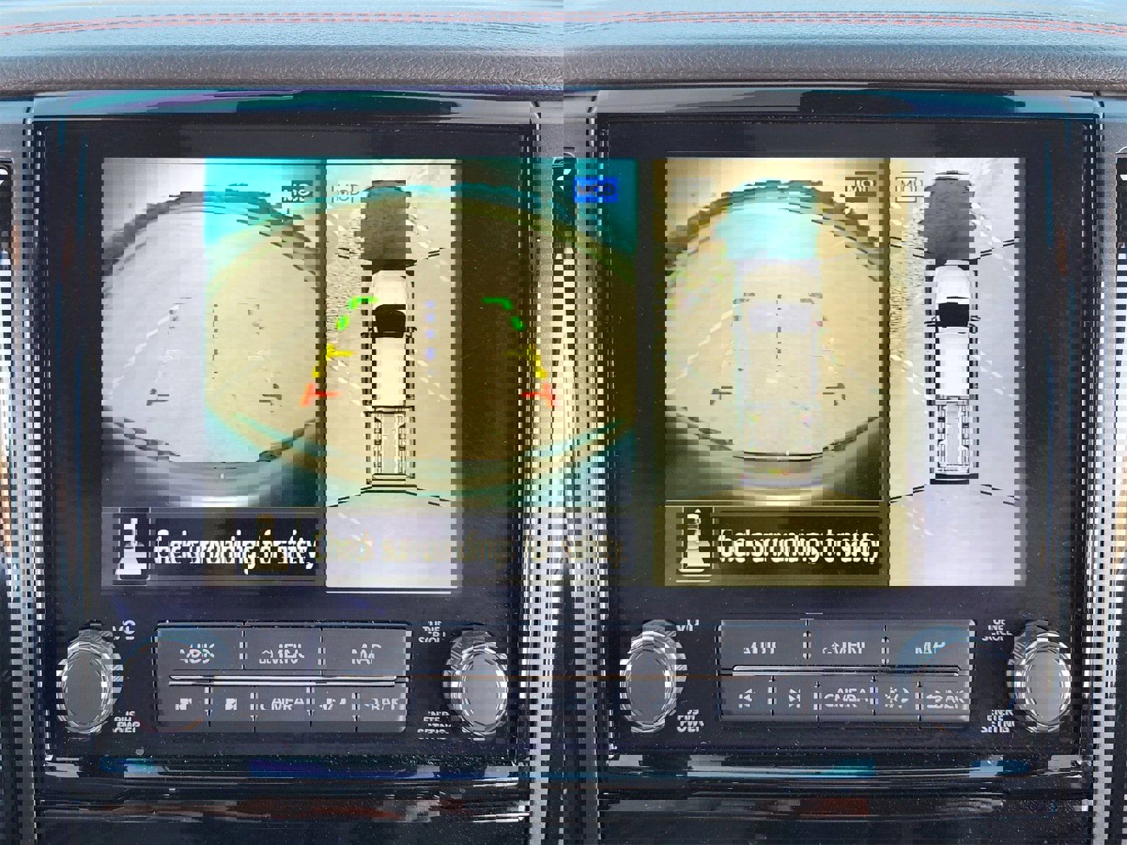 Used 2024 Nissan Titan PRO-4X w/ Pro-4x Convenience Package image 19