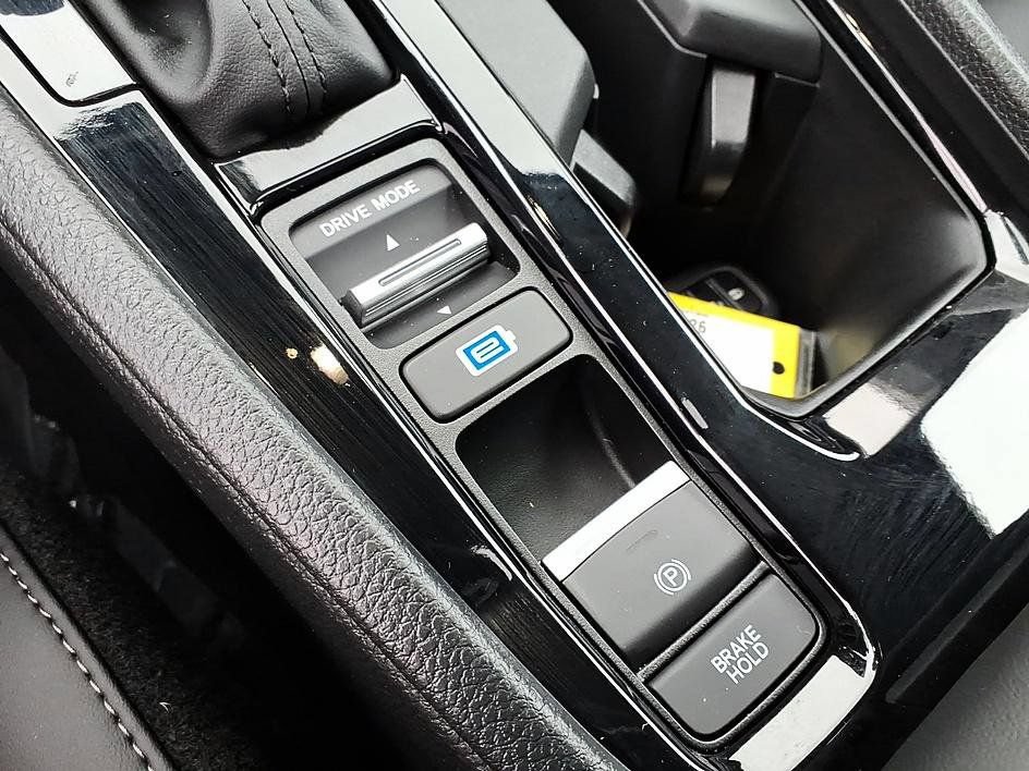 Certified 2025 Honda Accord EX-L image 29