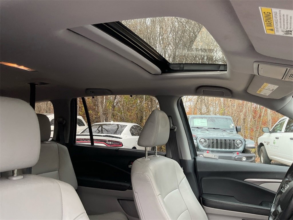 Used 2022 Honda Pilot Special Edition image 22