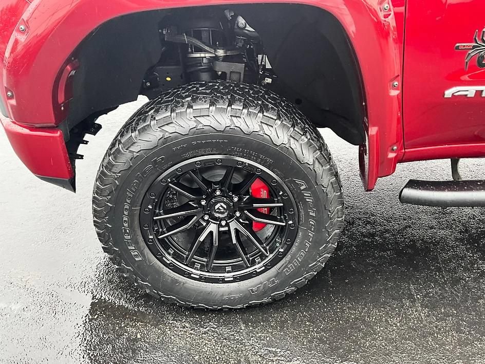 Used 2021 GMC Sierra 1500 AT4 w/ AT4 Premium Package AWD/4WD image 12