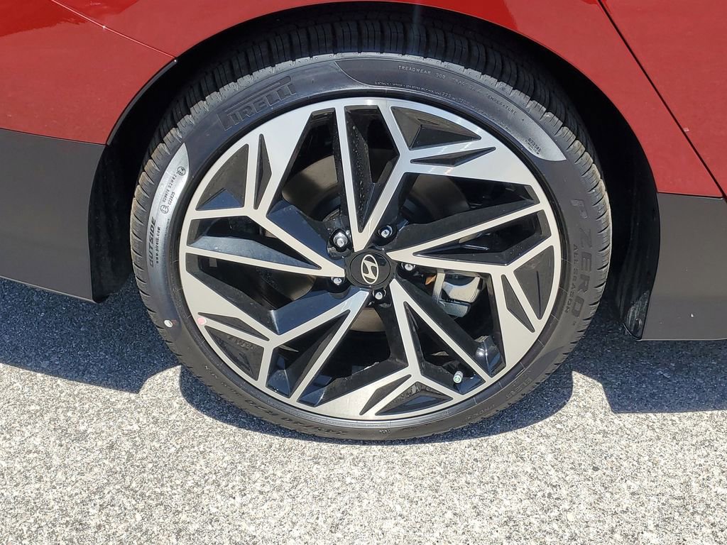 New 2025 Hyundai Ioniq 6 SEL image 6