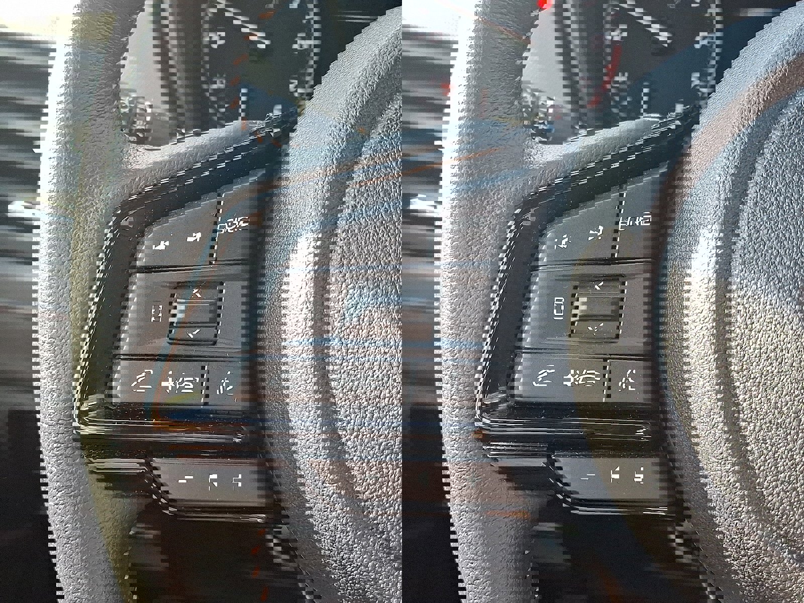 Certified 2025 Subaru Forester Sport image 21