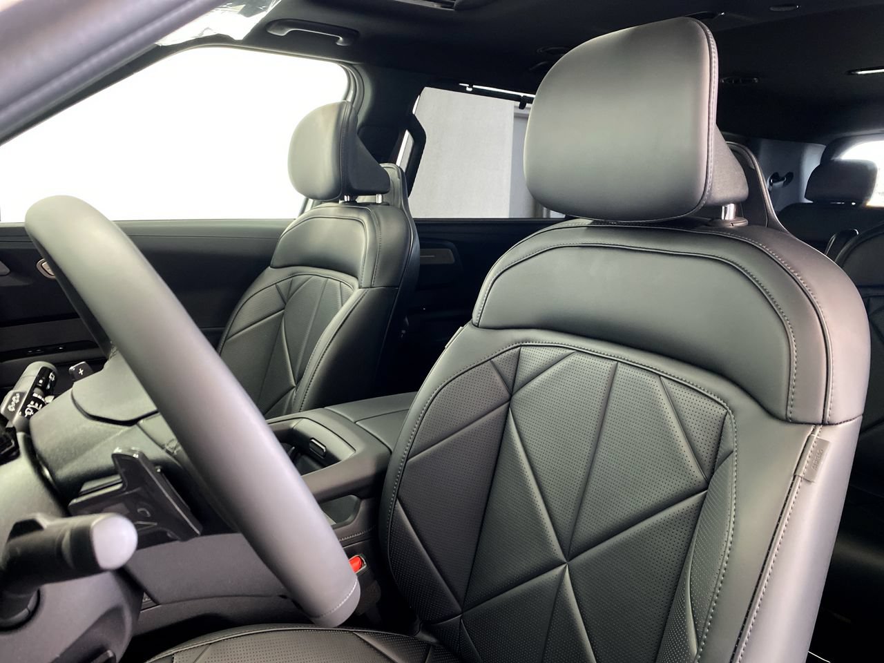 New 2027 Kia Telluride EX w/ Towing Package FWD image 20