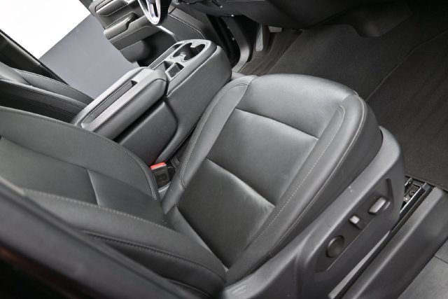 Used 2025 GMC Sierra 1500 SLT RWD image 32