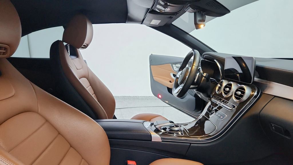 Used 2020 Mercedes-Benz C 300 Cabriolet image 33