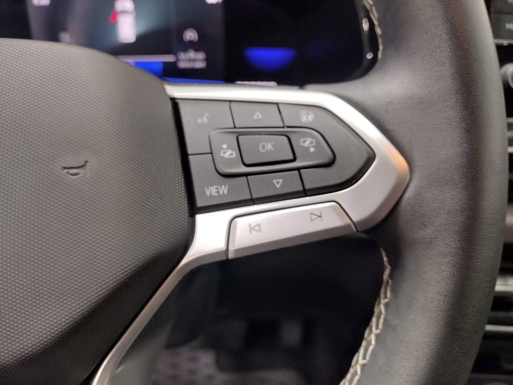 Certified 2022 Volkswagen Taos S w/ IQ Drive S Package image 23