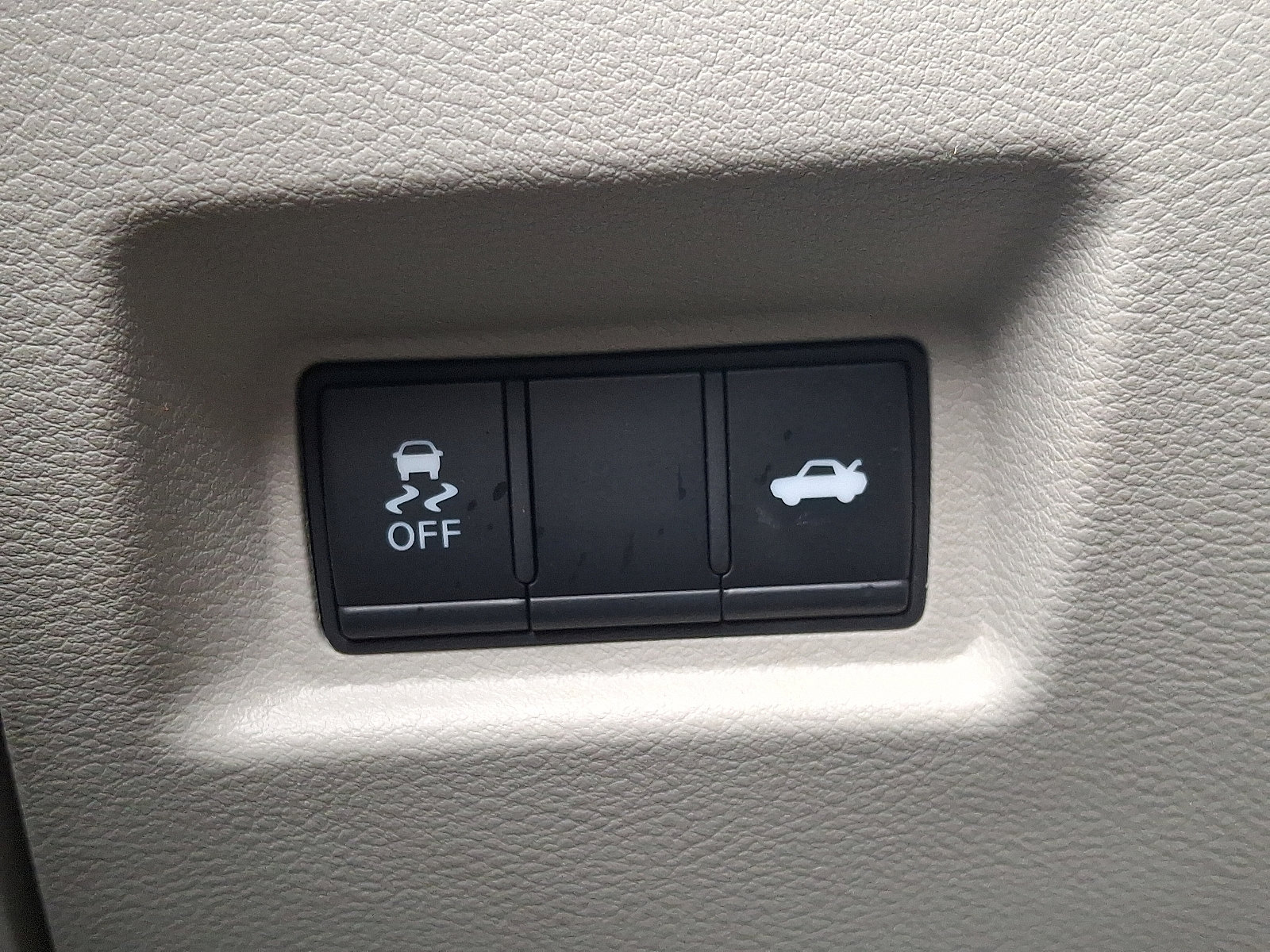 Certified 2023 INFINITI Q50 Sensory image 25