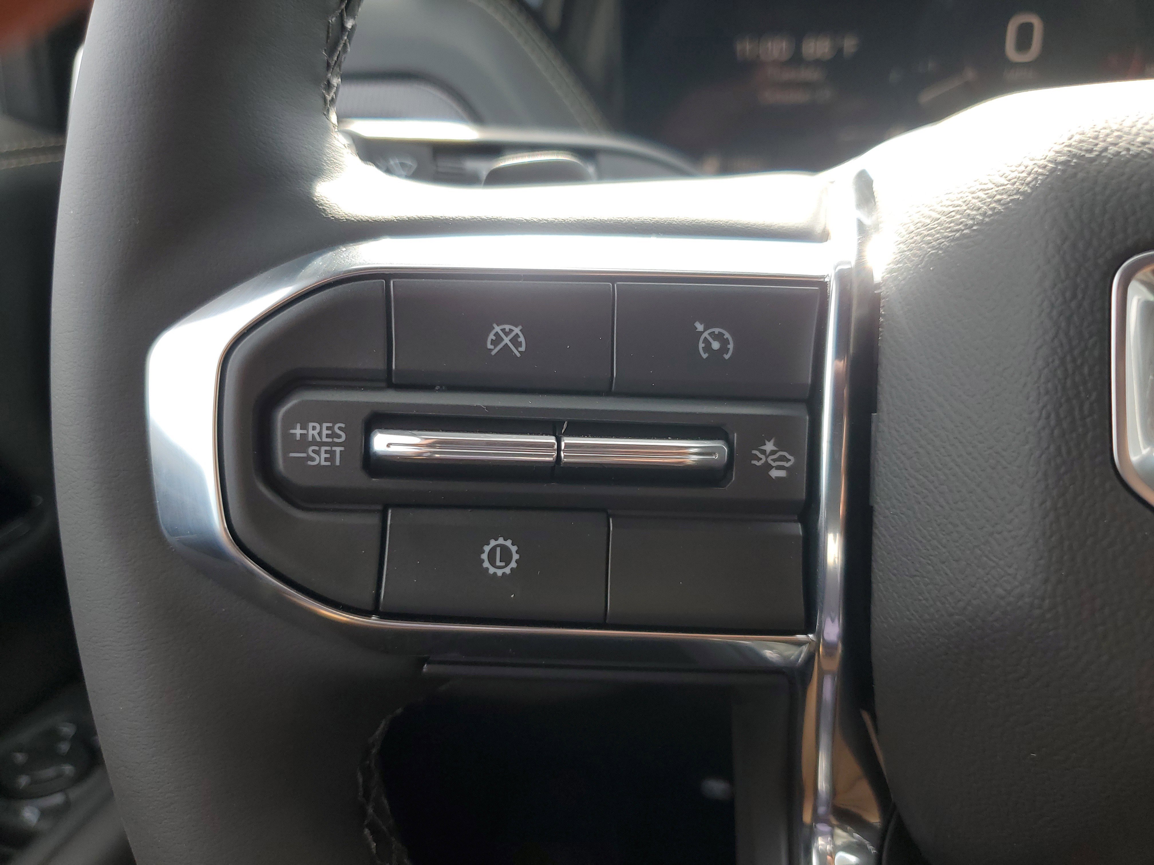 New 2026 GMC Yukon Elevation image 22