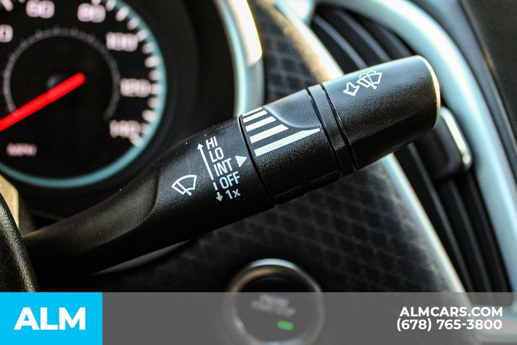 Used 2023 Chevrolet Malibu LT image 30