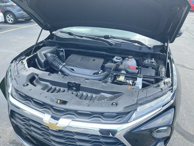 Certified 2024 Chevrolet Blazer LT w/ Convenience Package FWD image 29