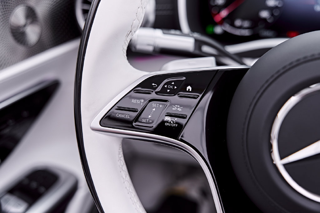 Used 2026 Mercedes-Benz Maybach SL 680 image 67
