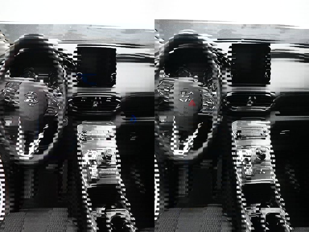 Certified 2021 Hyundai Santa Fe SEL image 10