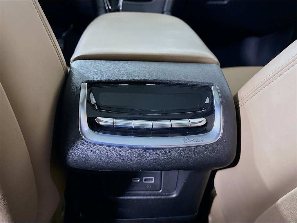 Used 2020 Cadillac XT6 Premium Luxury w/ Platinum Package image 27