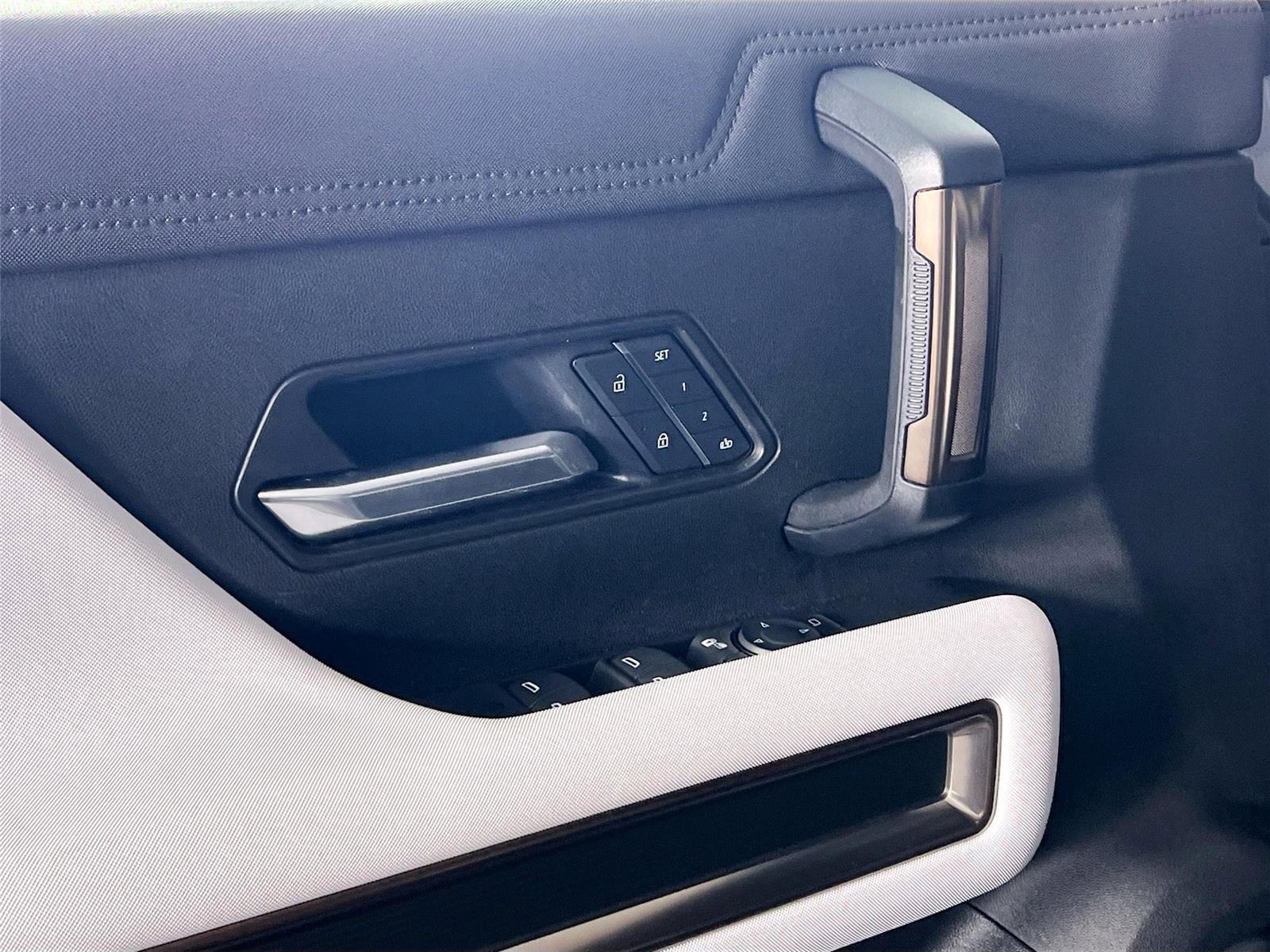 Used 2025 GMC Hummer EV 3X w/ Extreme Off-Road Package image 17