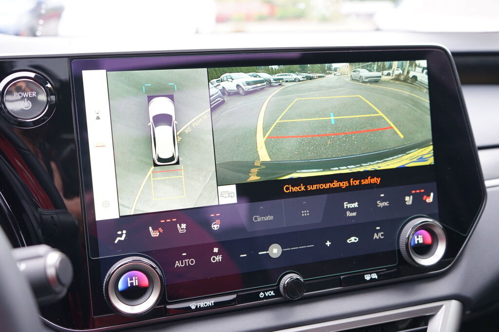 Used 2025 Lexus RX 450h 450h+ Luxury image 24