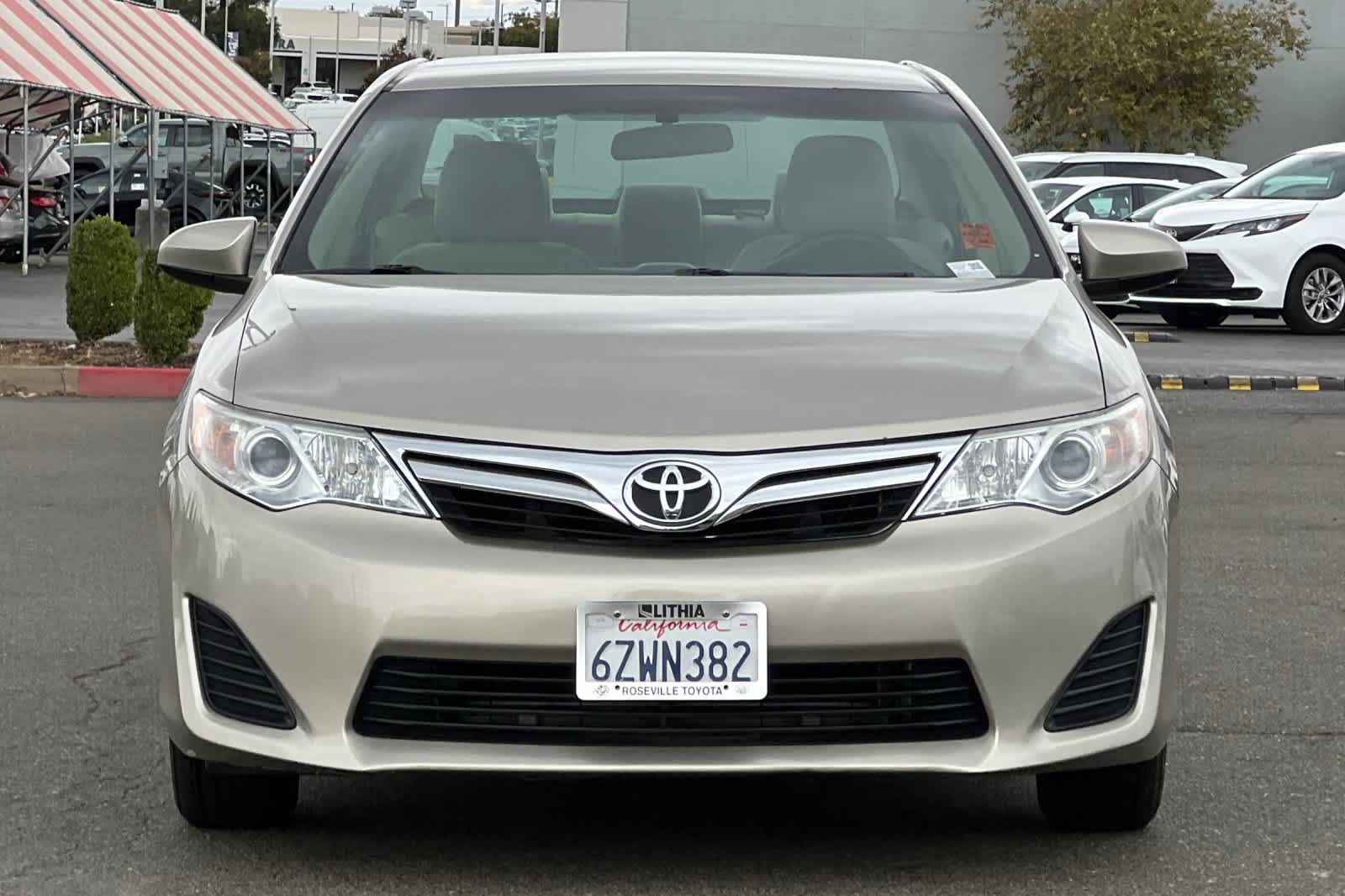 Used 2013 Toyota Camry LE FWD image 10