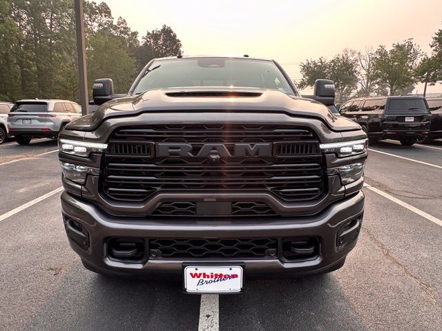 New 2026 RAM 2500 Laramie AWD/4WD image 9
