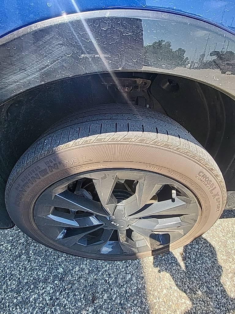 Certified 2023 Kia Sorento SX AWD/4WD image 6