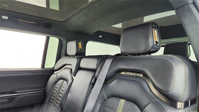 Used 2025 Rivian R1S Adventure image 34
