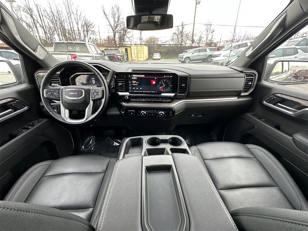Used 2025 GMC Sierra 1500 SLT image 20