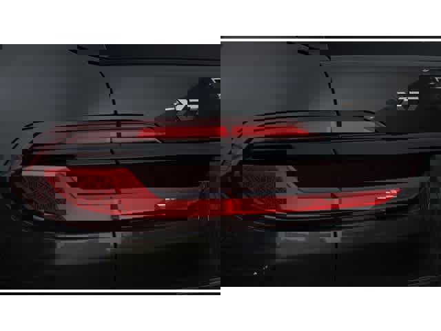 New 2026 BMW X7 M60i image 8