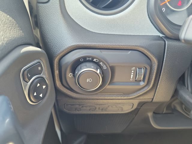 Used 2025 Jeep Wrangler Unlimited Sport AWD/4WD image 21