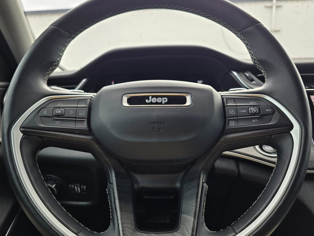 Used 2021 Jeep Grand Cherokee L Limited w/ Trailer Tow Group (B) image 29