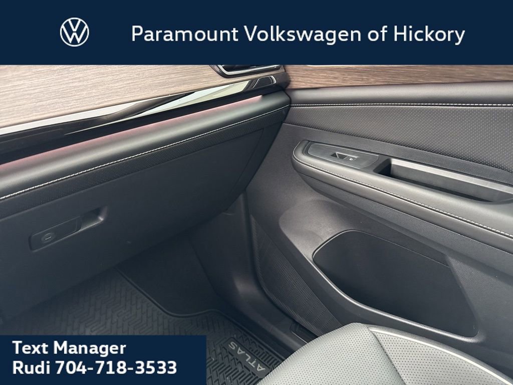 New 2026 Volkswagen Atlas SEL Premium R-Line image 33