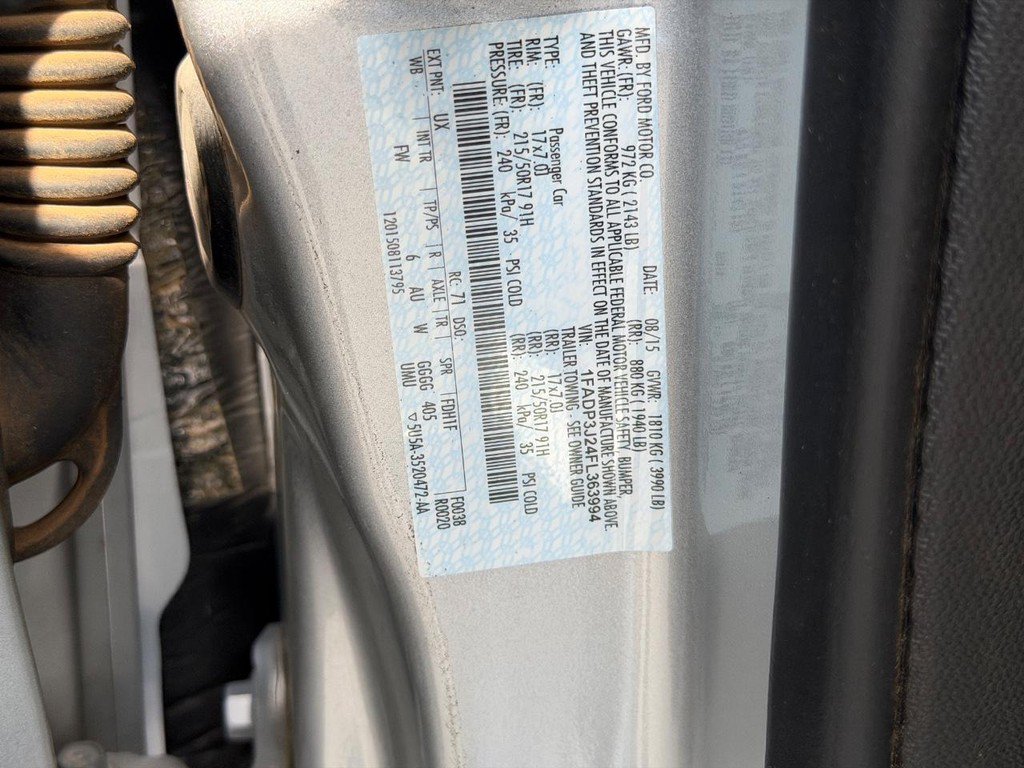 Used 2015 Ford Focus Titanium FWD image 24