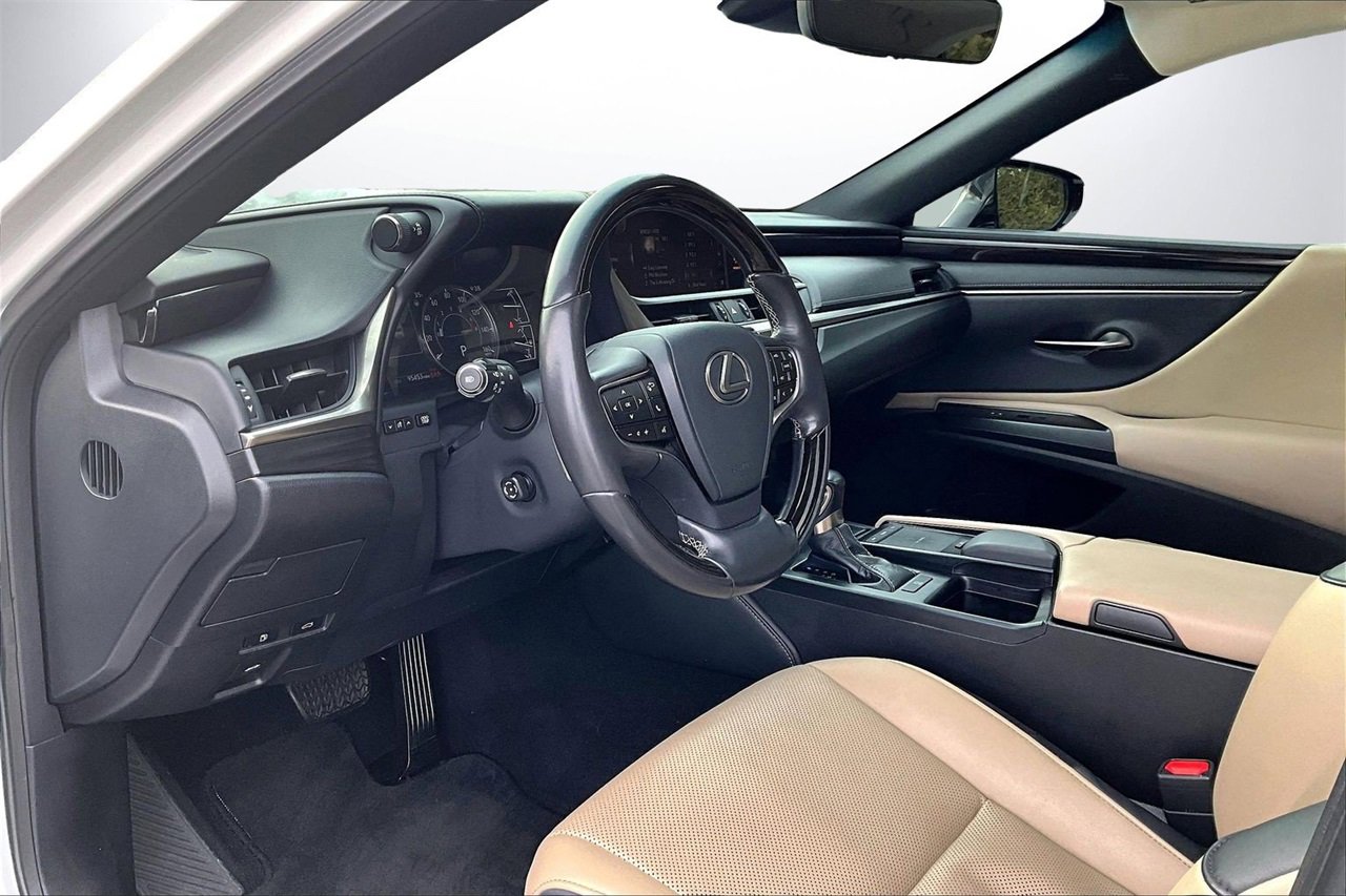 Used 2019 Lexus ES 350 w/ Premium Package image 20